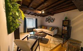 Logement - cottage - hébergement-Couvin, Belgique